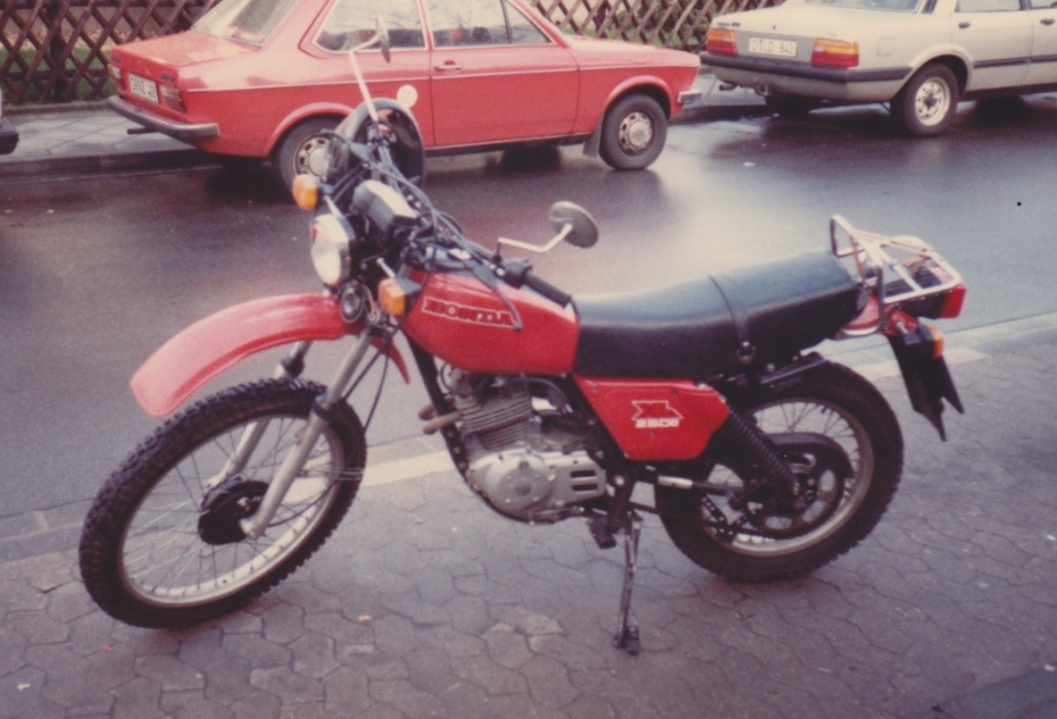001-Honda XL250S
